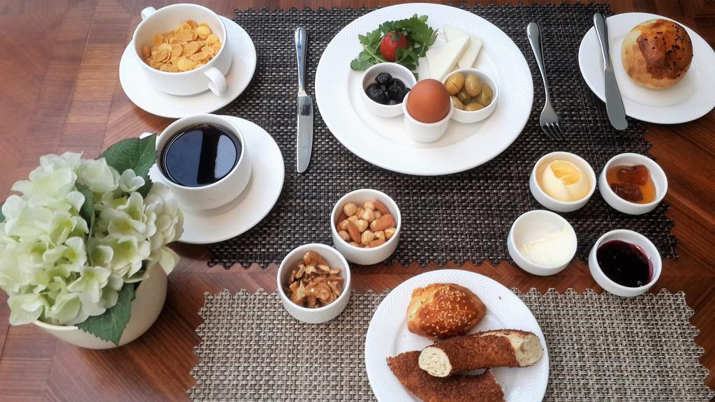 Warwick Ankara Hotel Ngoại thất bức ảnh
